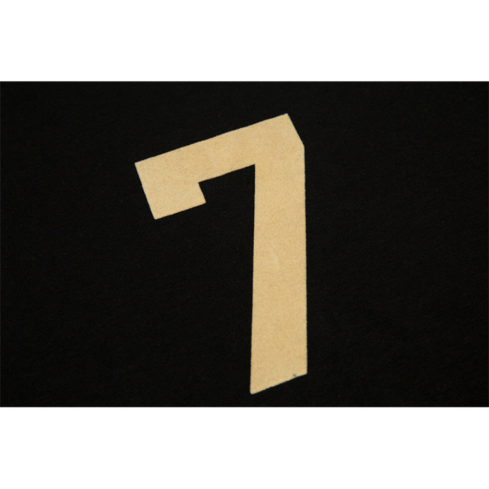 7 T-Shirts