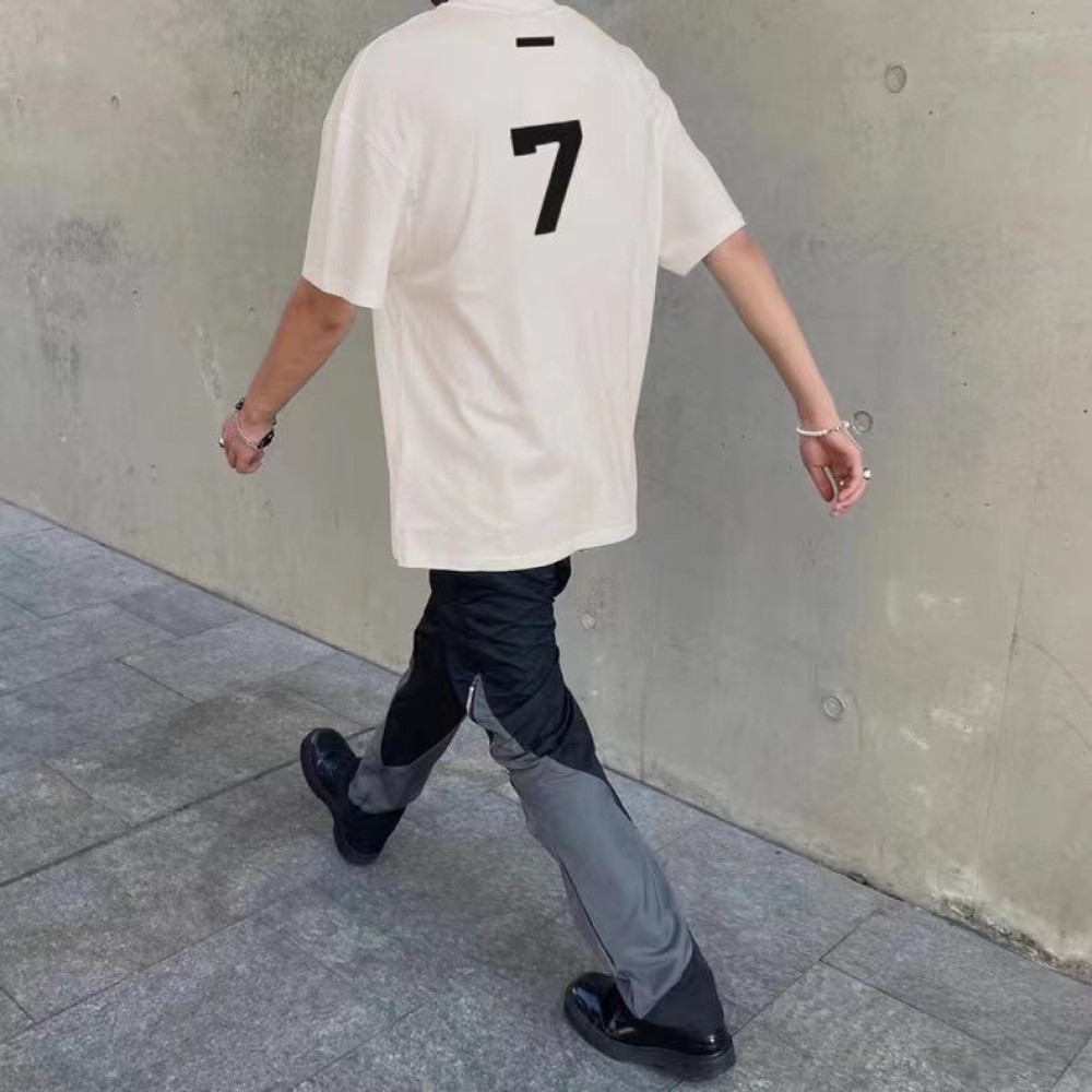 7 T-Shirts