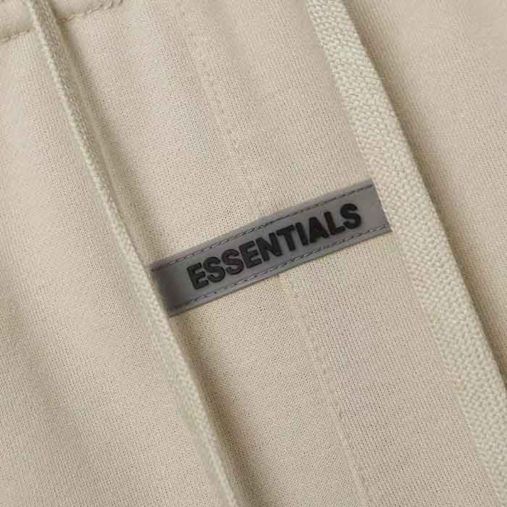 ESSENTIALS SHORTS