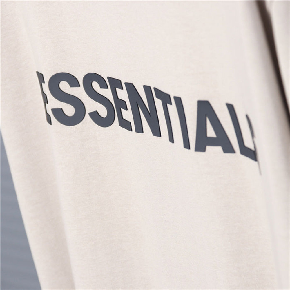 ESSENTIALS T-Shirt