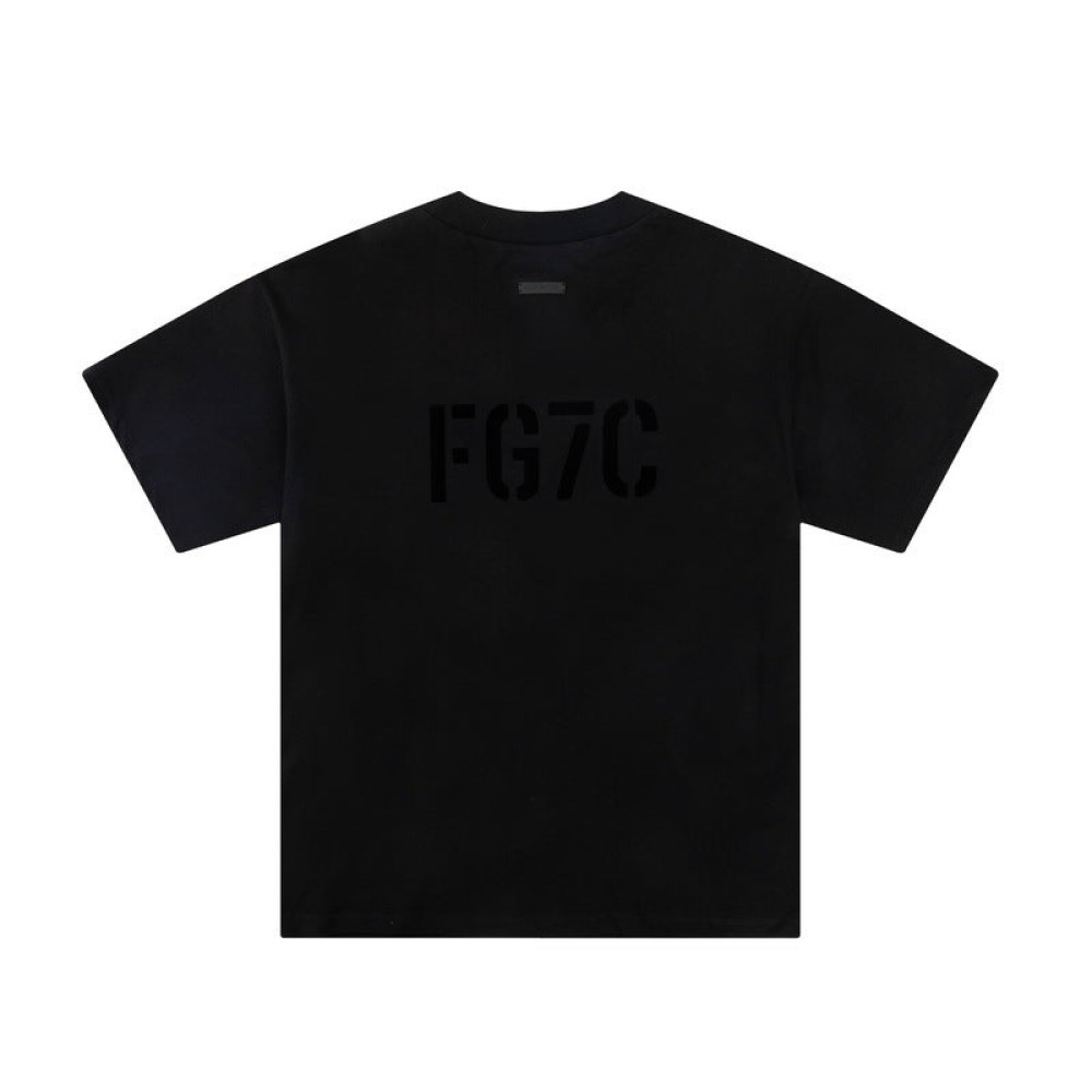 ESSENTIALS T-Shirt