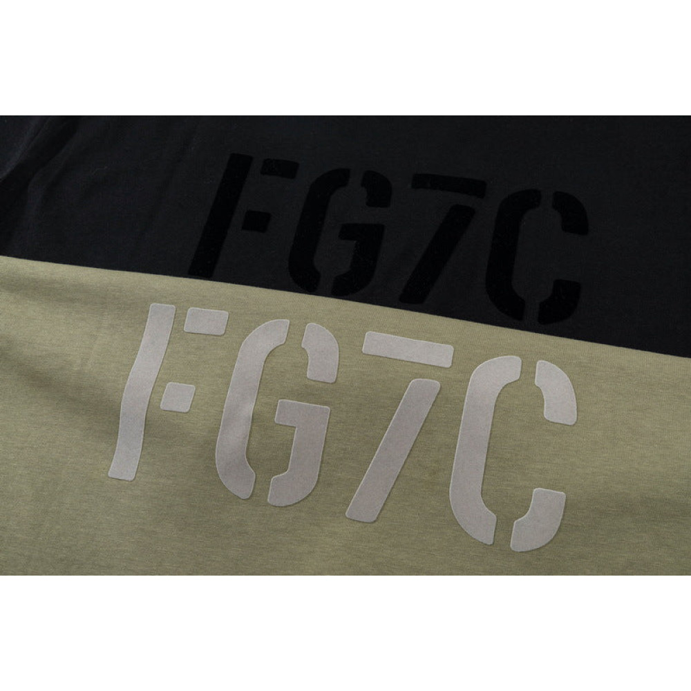 ESSENTIALS T-Shirt