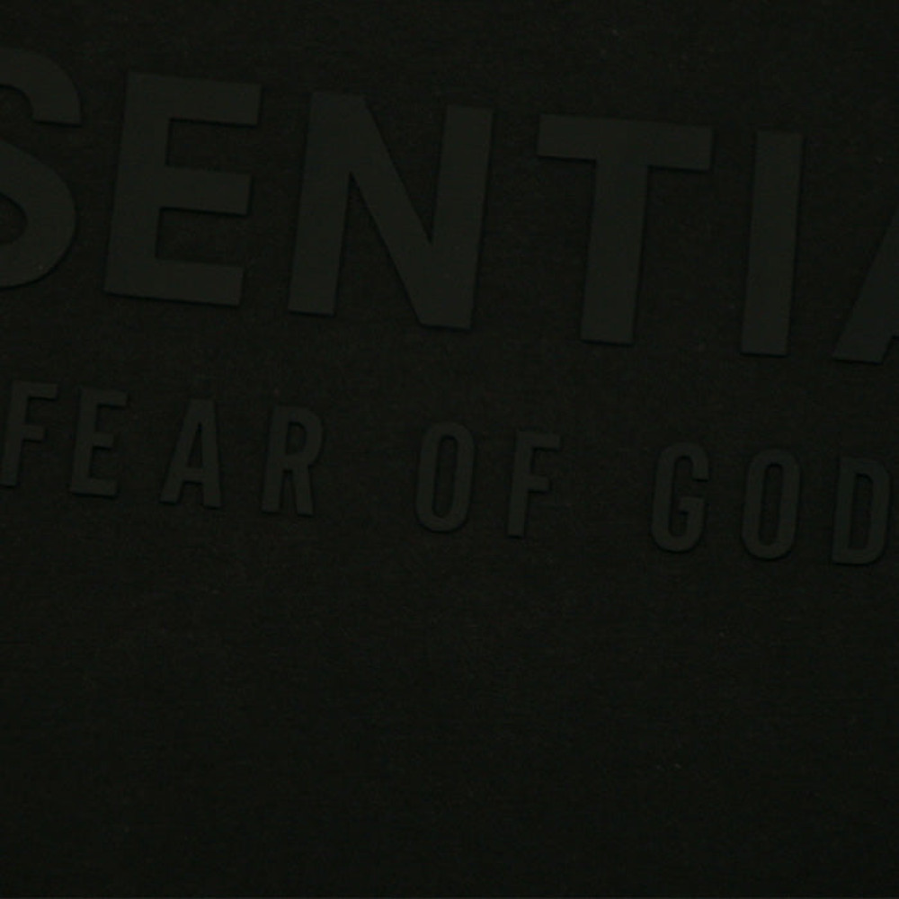 ESSENTIALS T-Shirts