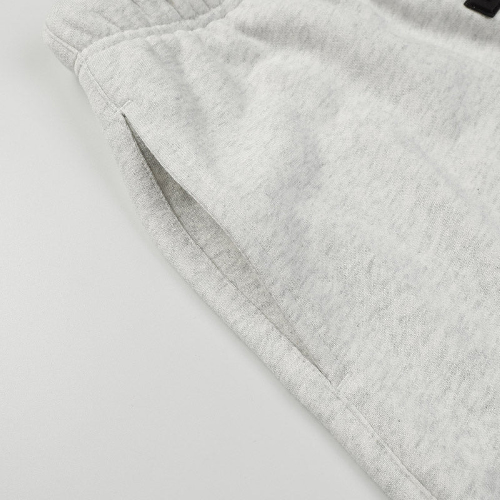 X ADIDAS joint three-dimensional rubber three-bar shorts