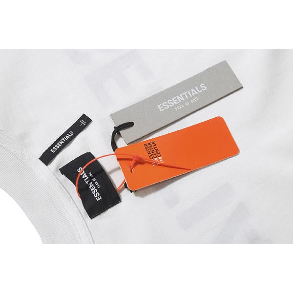 ESSENTIALS Long Sleeve Tee