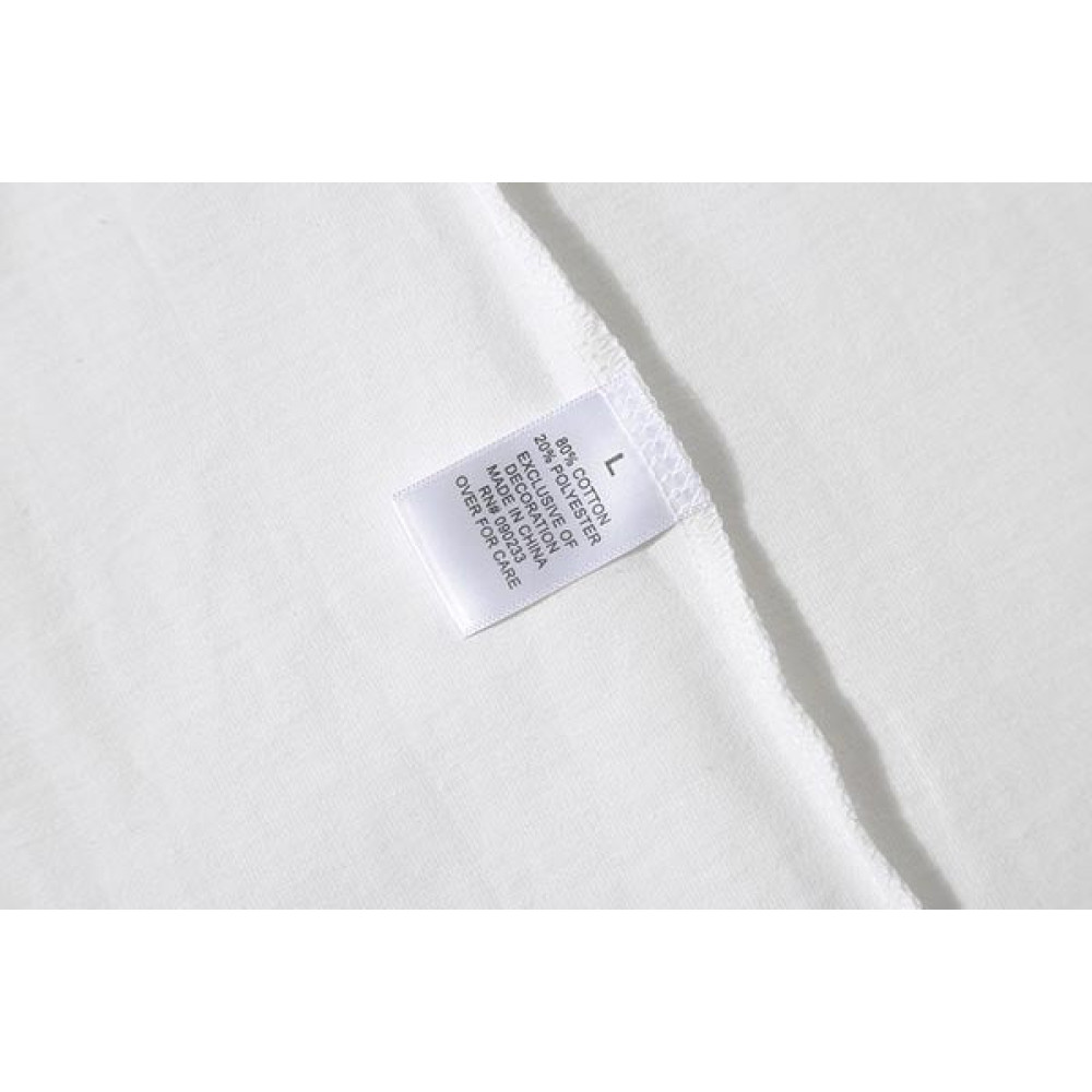 ESSENTIALS Long Sleeve Tee