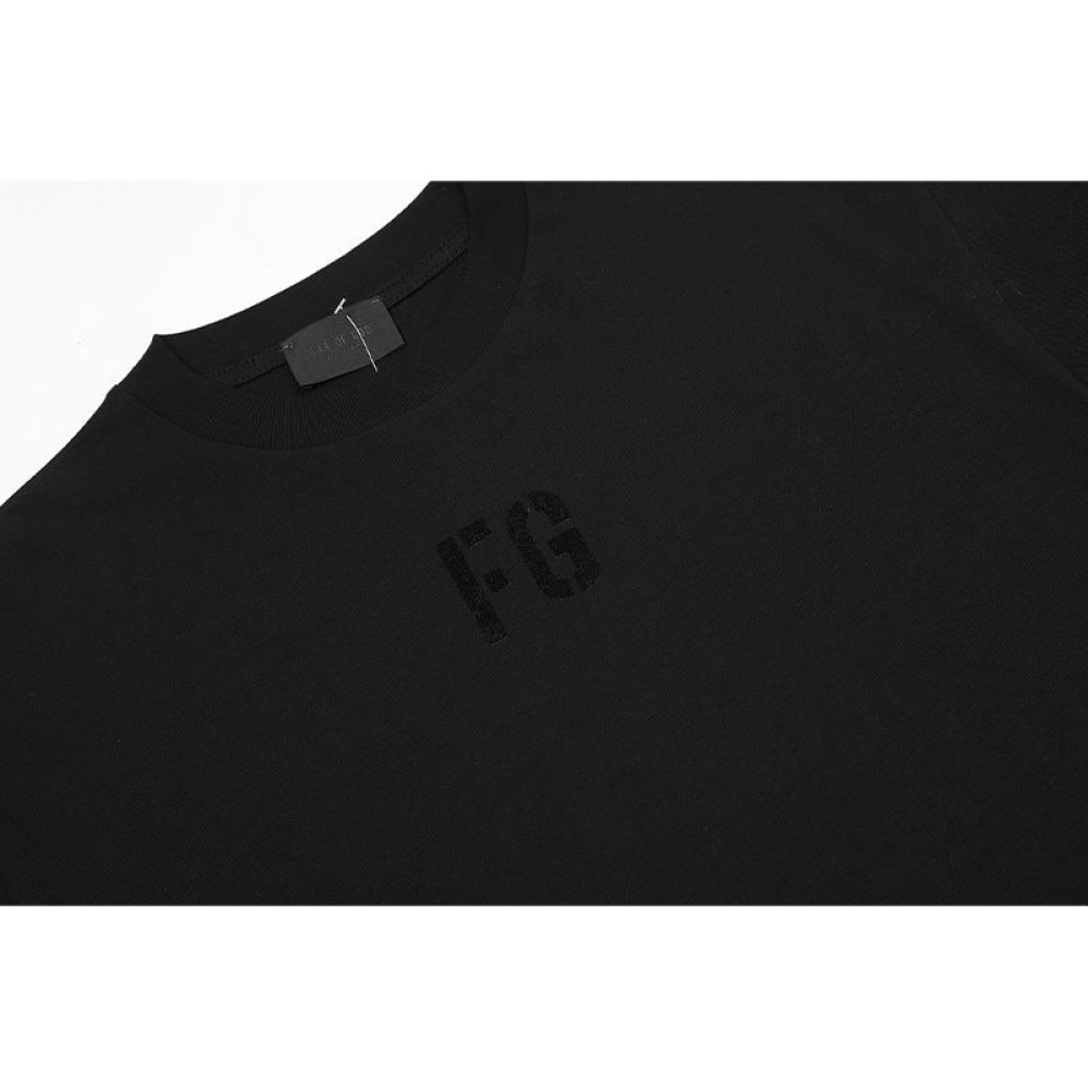 ESSENTIALS T-Shirts