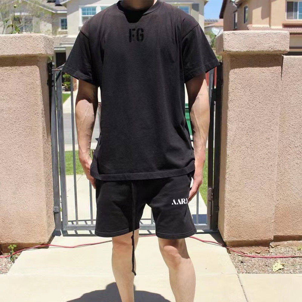 ESSENTIALS T-Shirts